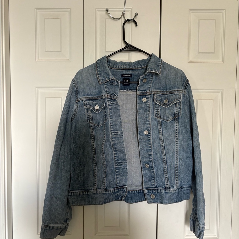 GAP Women's Light Blue Jean Jacket